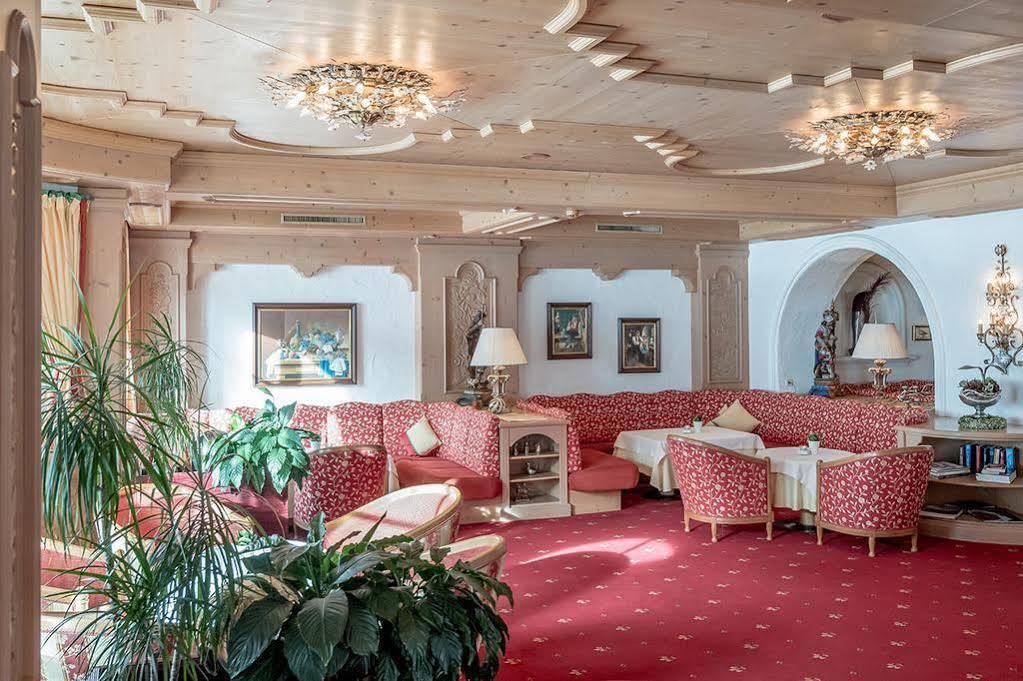 Wellness & Relax Hotel Milderer Hof Neustift im Stubaital Eksteriør billede