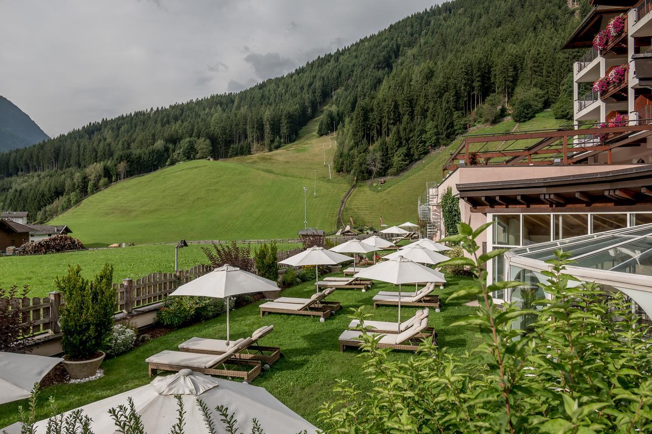 Wellness & Relax Hotel Milderer Hof Neustift im Stubaital Eksteriør billede
